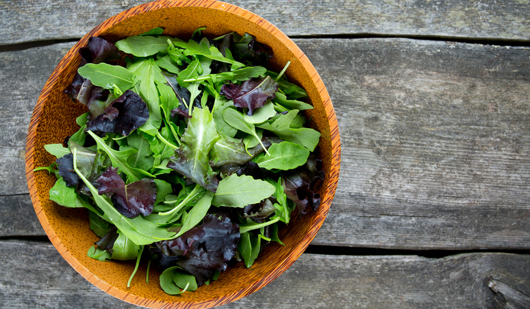 freshpoint-produce-101-lettuce-mesclun